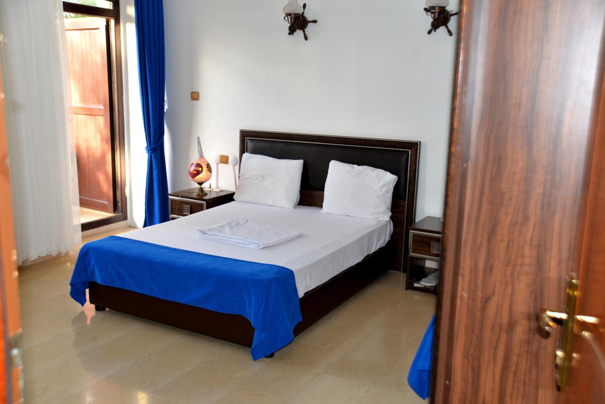 Turabdin Hotel Midyat Екстериор снимка