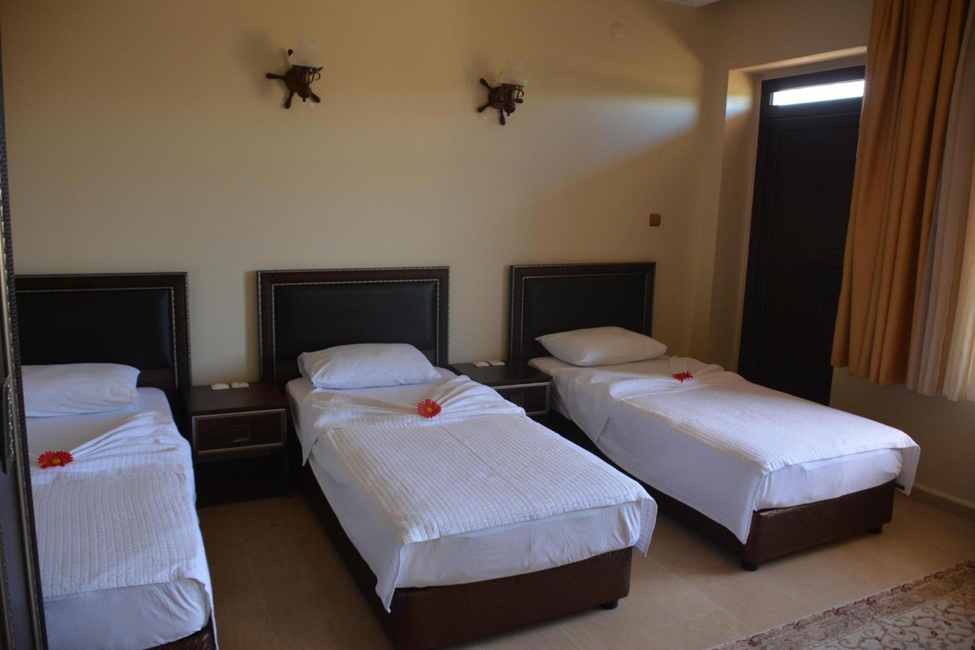 Turabdin Hotel Midyat Стая снимка